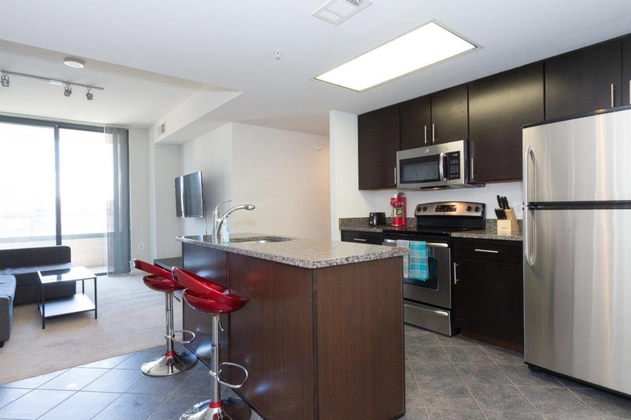 Pentagon Luxe Apartments 阿林顿 外观 照片