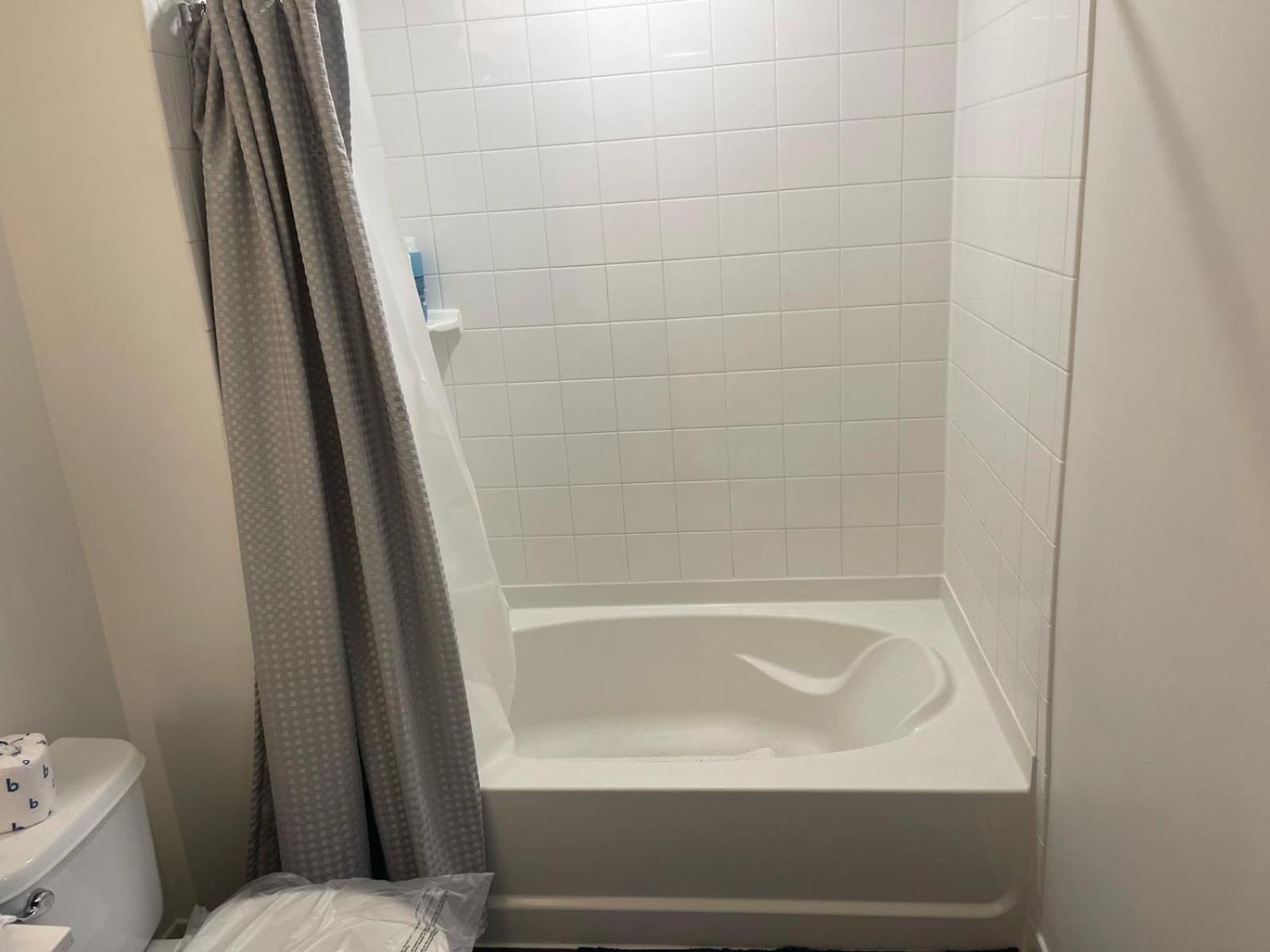 Pentagon Luxe Apartments 阿林顿 外观 照片